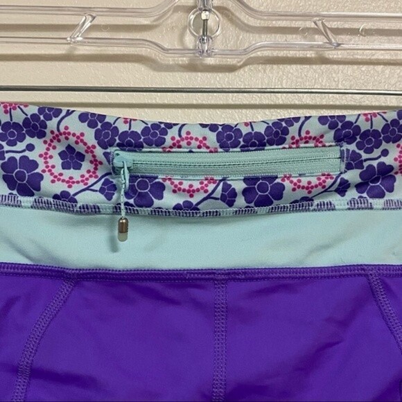 Lululemon Leggings Womens size 4 Purple Run Inspire Crop Leggings - Picture 6 of 10